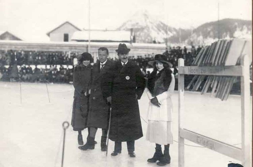 Mythos Davos: Thomas Mann auf dem Davoser Eisfest, 1921 ©Thomas-Mann-Archiv, Zürich