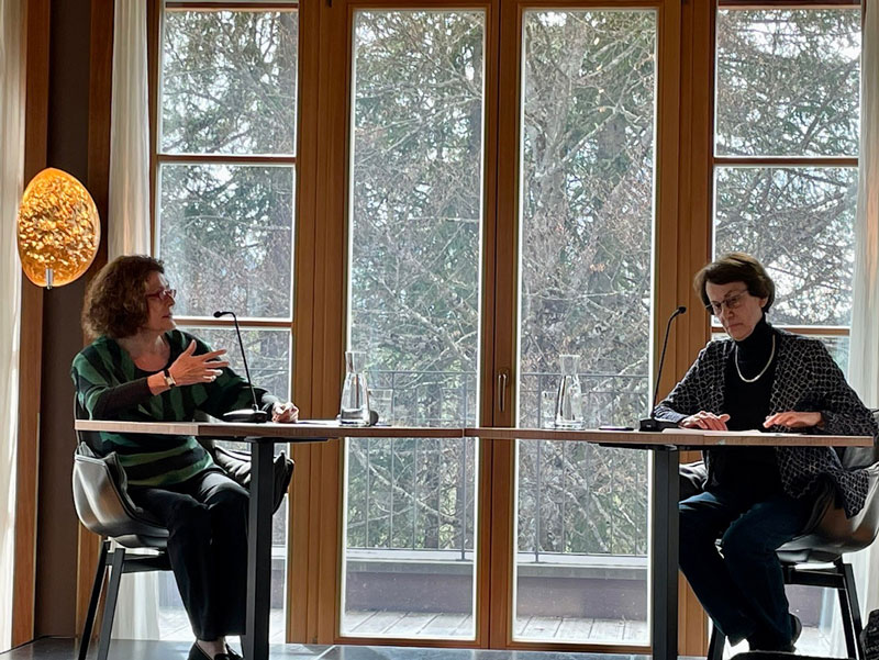 Rachel Salamander und Anat Feinberg, Schloss Elmau Mai 2023. Rezeption hebräischer Literaut in Deutschland. © Robert Jütte.