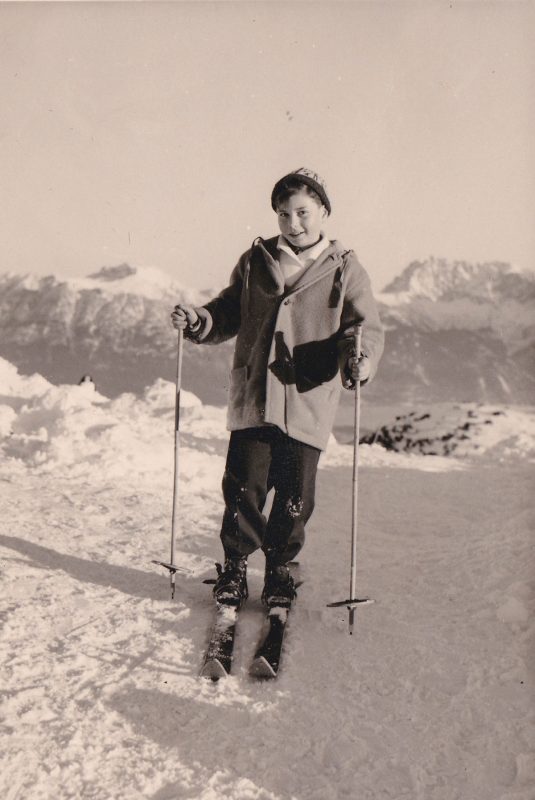 Jugendlicher beim Skifahren auf der Wank in Garmisch