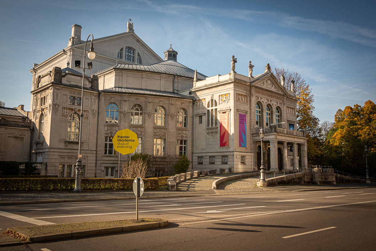 Ansicht auf das Prinzregententheater, Sitz der Theaterakademie August Everding. #MeinBogenhausen