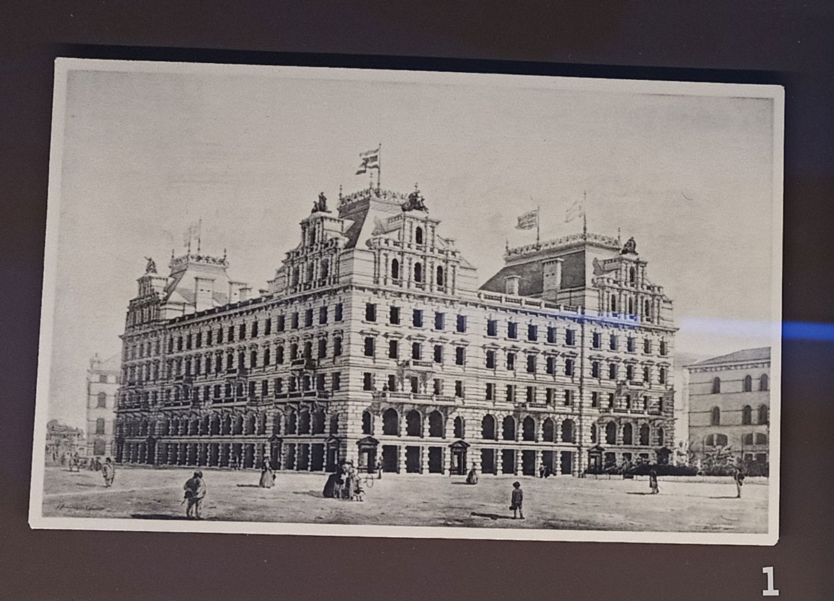 Illustration vom Café Luitpold von 1888 in Ausstellung #LiterarischeMünchen.