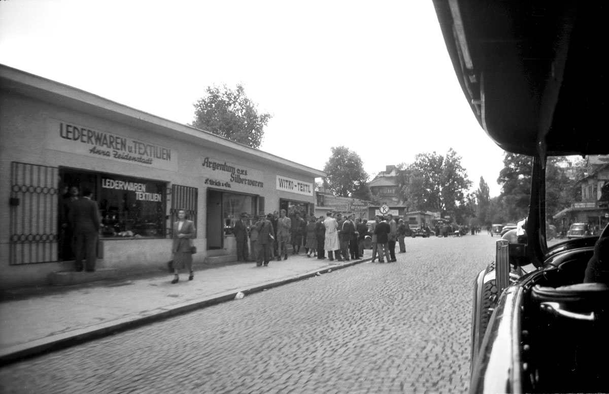 Geschäfte in der Möhlstraße, Schwarzmarkt, 1949.